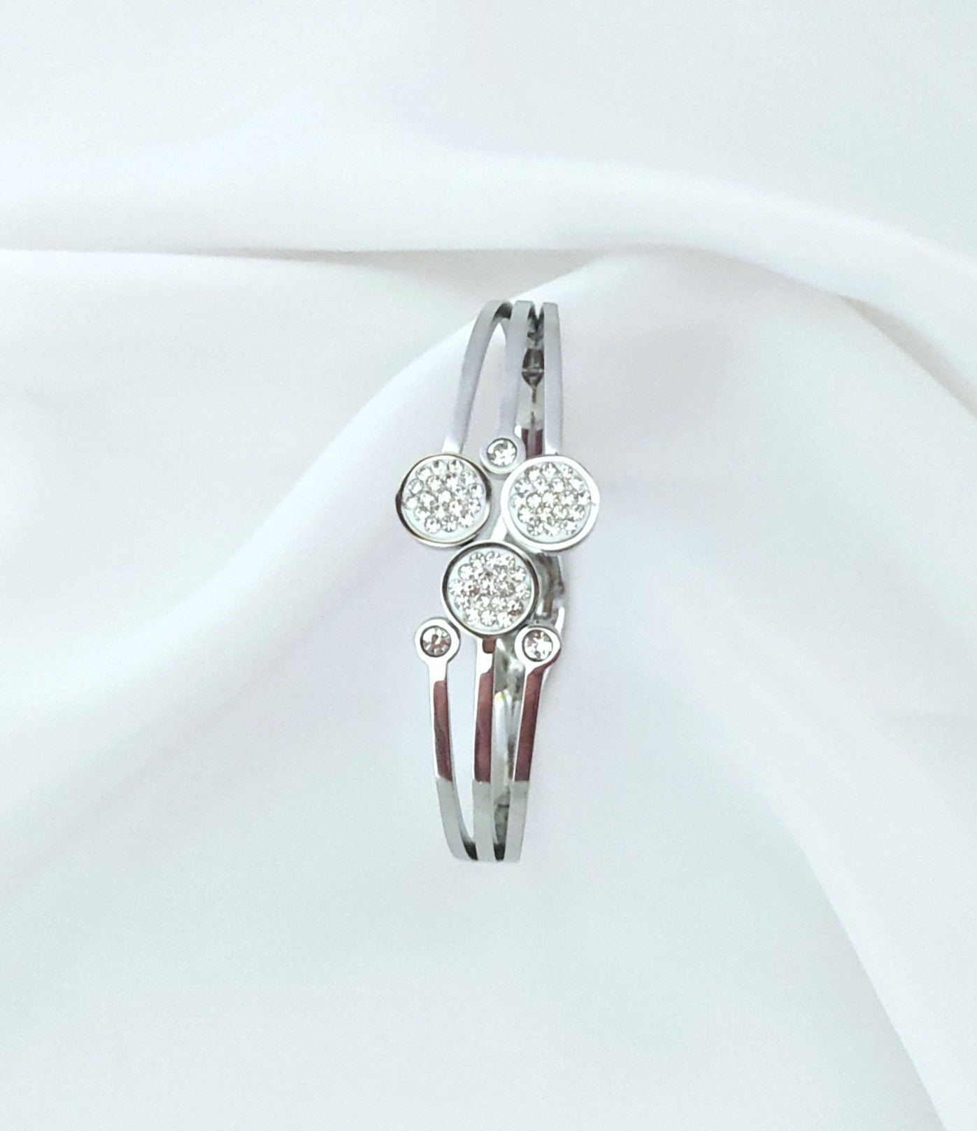 bracciale a tre cerchi con strass in acciaio inossidabile