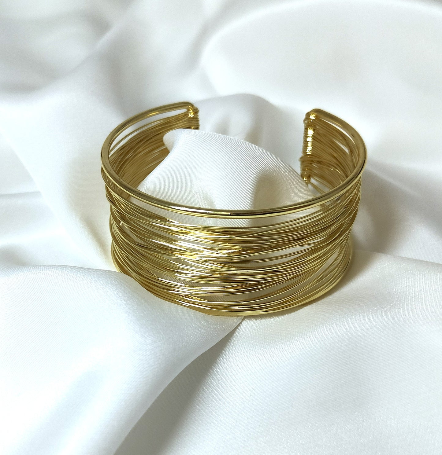 Bracciale a fascia larga in acciaio inossidabile