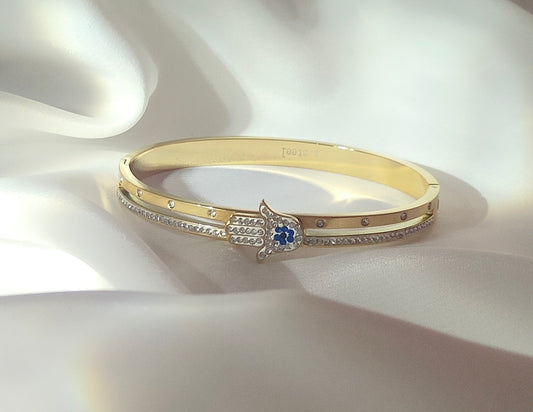 Bracciale bangle bicolore con "mano di fatima" e cristalli  in acciaio inossidabile