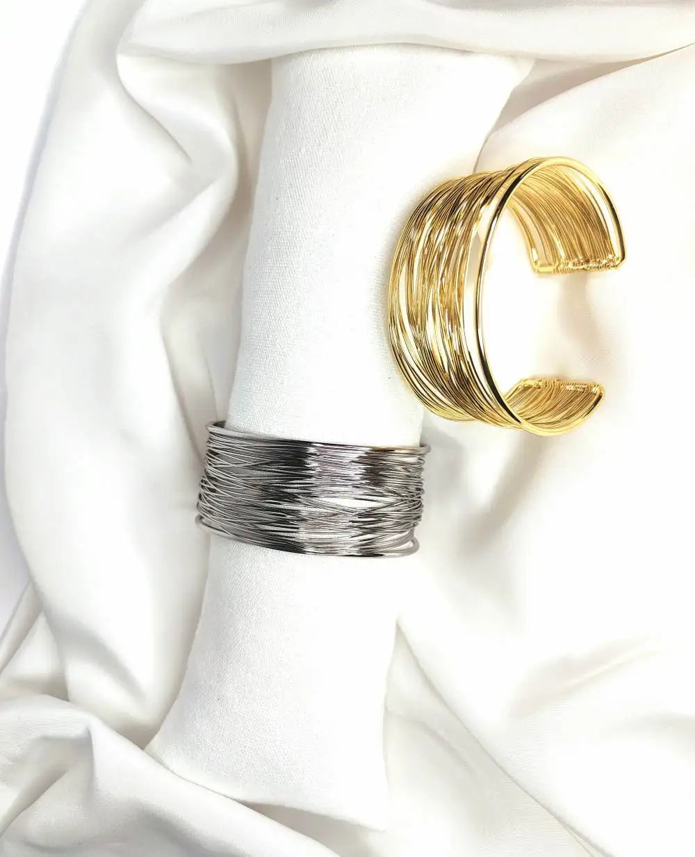 Bracciale a fascia larga in acciaio inossidabile